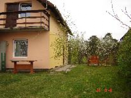 Junoszyno, Domki i apartamenty Agaton, Bursztynowa 105