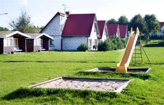 Sarbinowo - Ośrodek Wypoczynkowy Mauro Białogon, Plażowa 2