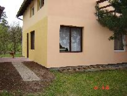 Junoszyno, Domki i apartamenty Agaton, Bursztynowa 105