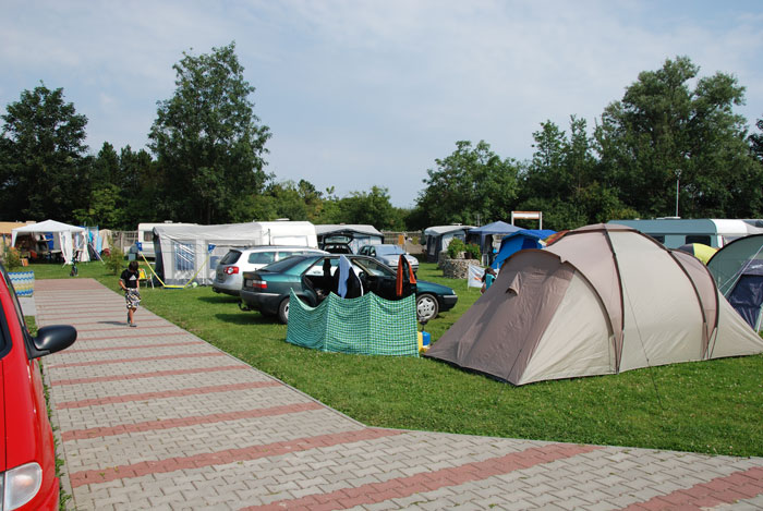 Gąski - Camping/Pole namiotowe AREK, Nadbrzeżna 18