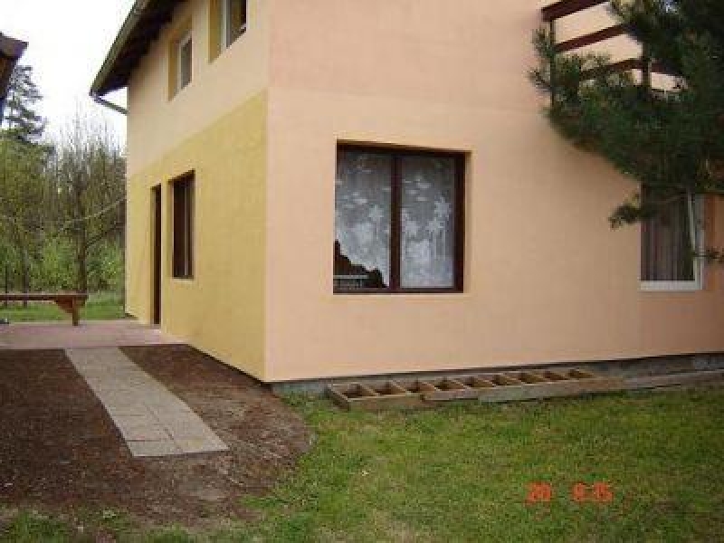 Junoszyno, Domki i apartamenty Agaton, Bursztynowa 105